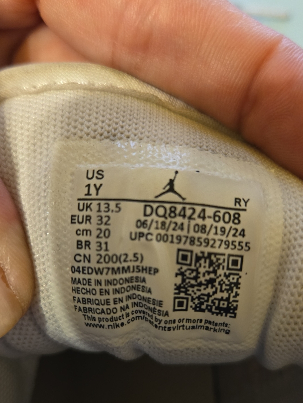 Jordan/Nike - Picture 6 of 6